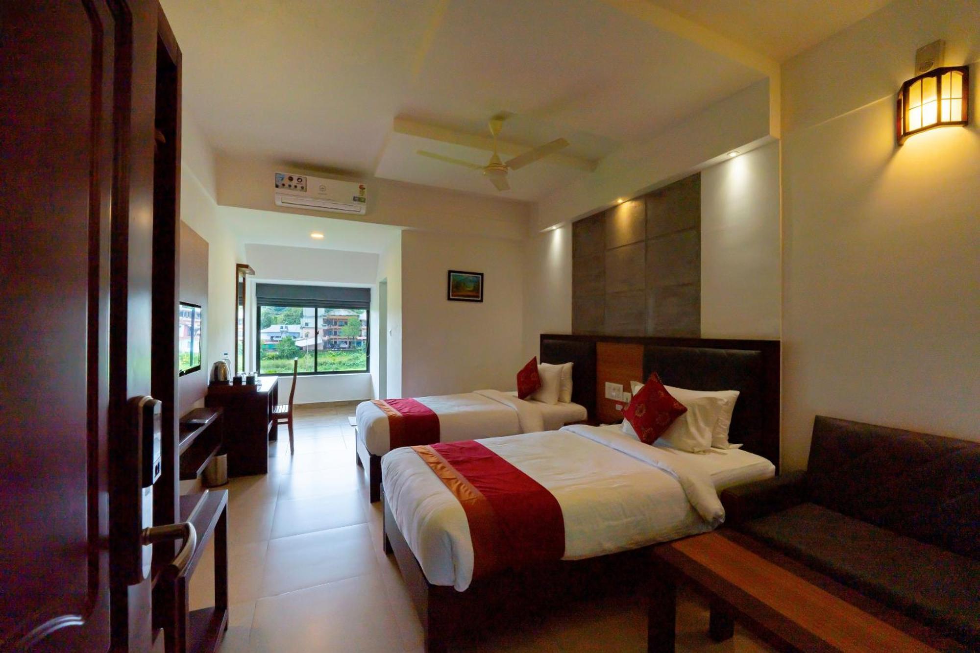 The Sanihara Hotel & Resort Vythiri Buitenkant foto