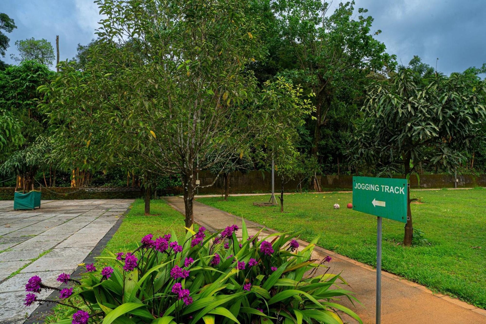 The Sanihara Hotel & Resort Vythiri Buitenkant foto